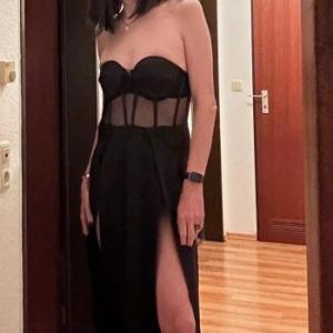 callmenina