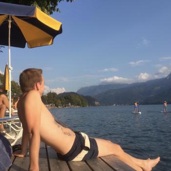 famous_sandwichmaker