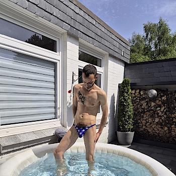 InstaTopThongBoy