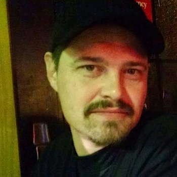 Marktheglassguy