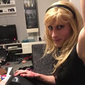 CDGirlyTessa